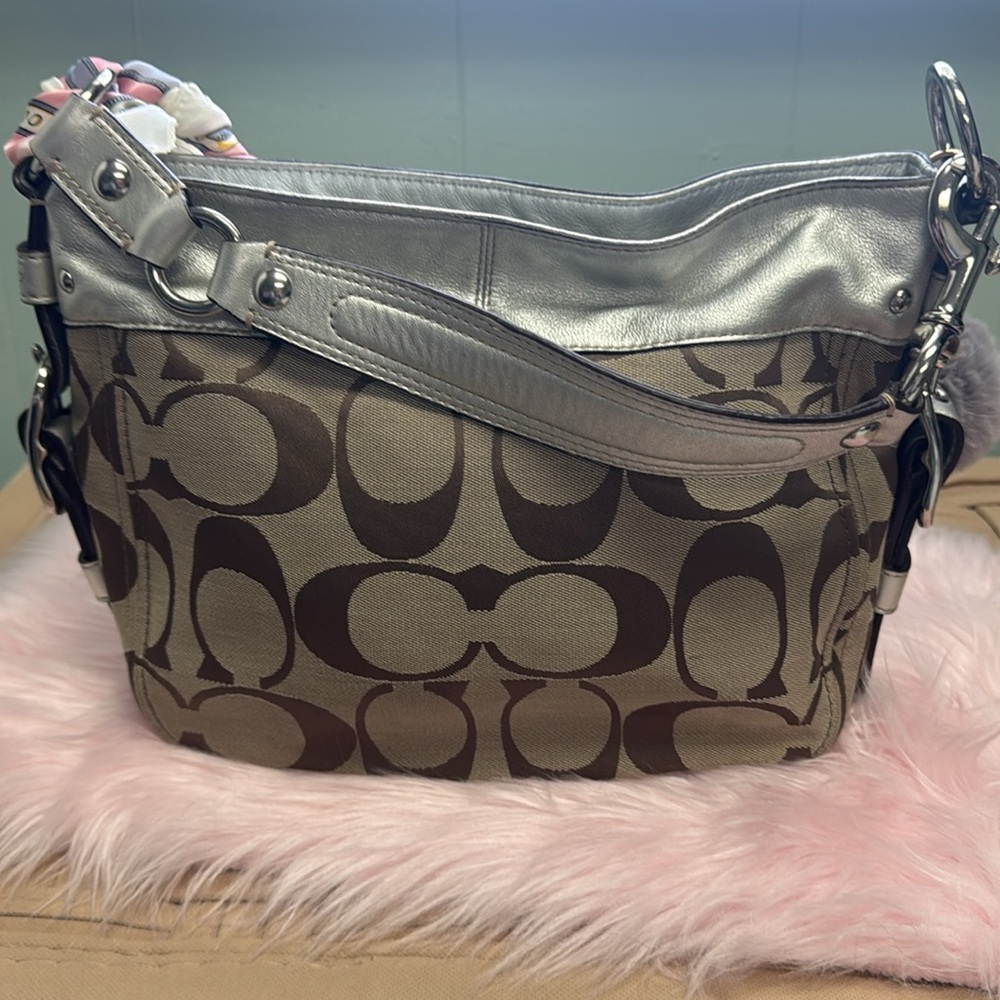 Coach Brown and Silver Shoulder Bag  Vintage Y2K - Picture 3 of 10